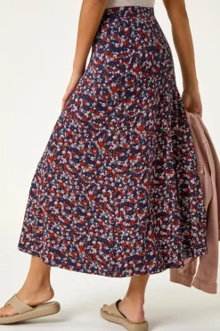 Skirts><noscript><img width=