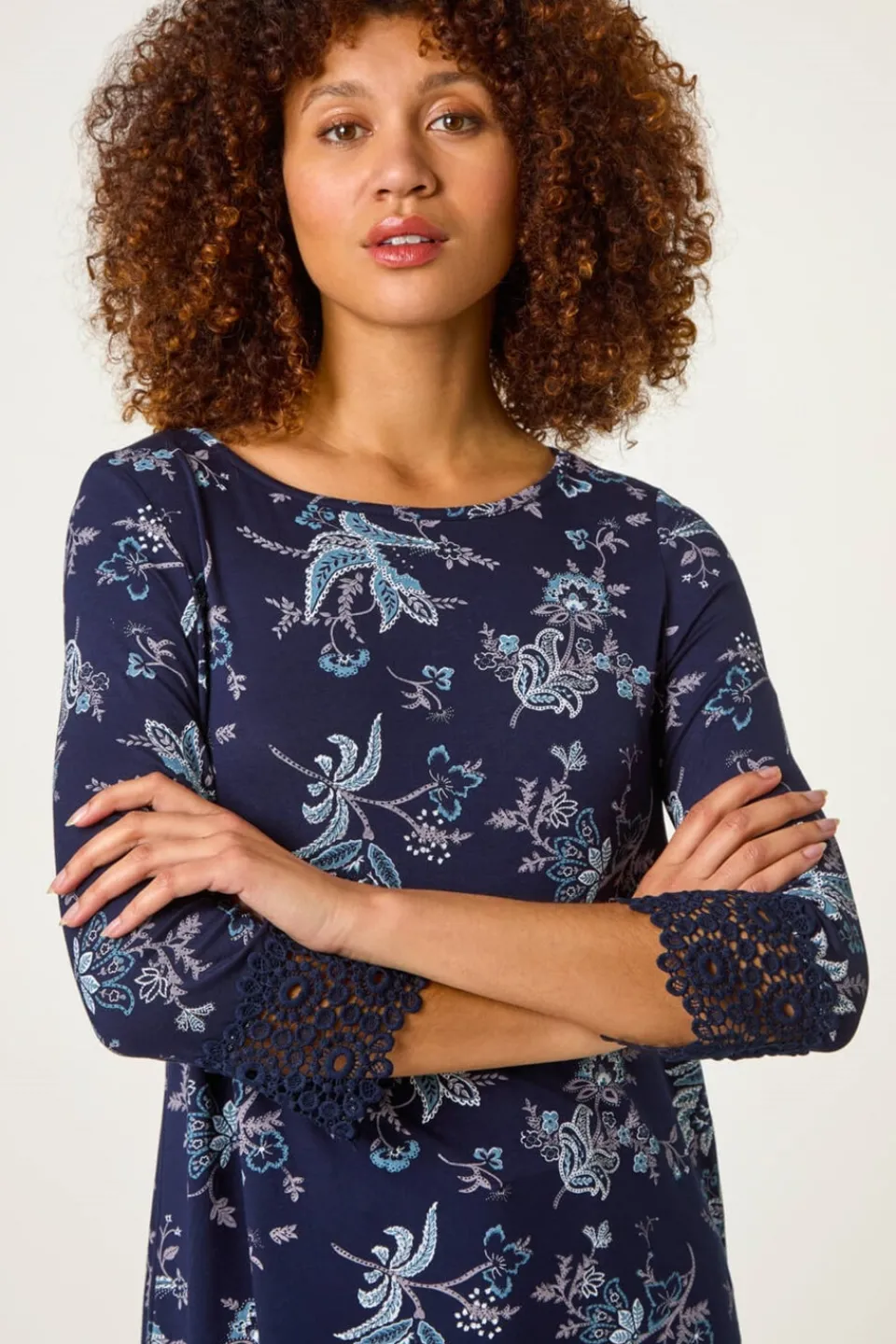 Tops>Roman Navy Floral Lace Cuff Stretch Top