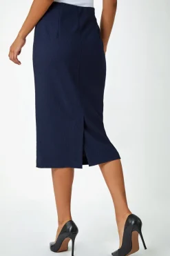Skirts><noscript><img width=