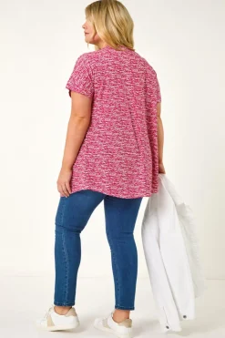 T-Shirts><noscript><img width=