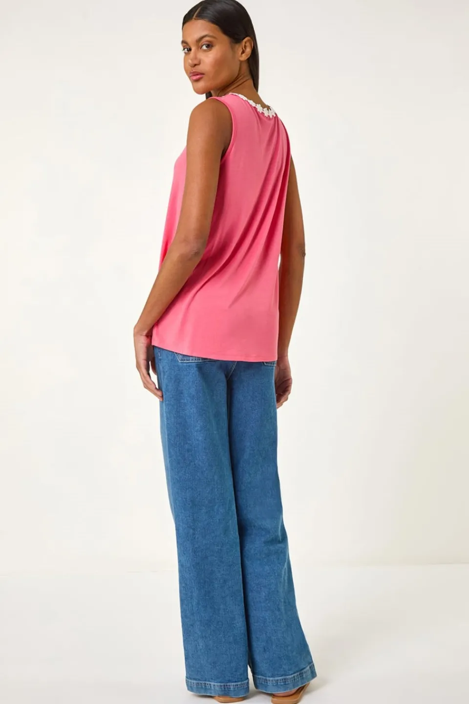 Tops>Roman Pink Daisy Neck Trim Vest Top