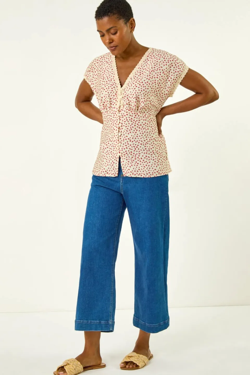 Tops>Roman Pink Floral Ditsy Print Lace Trim Top