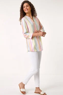 Tops><noscript><img width=