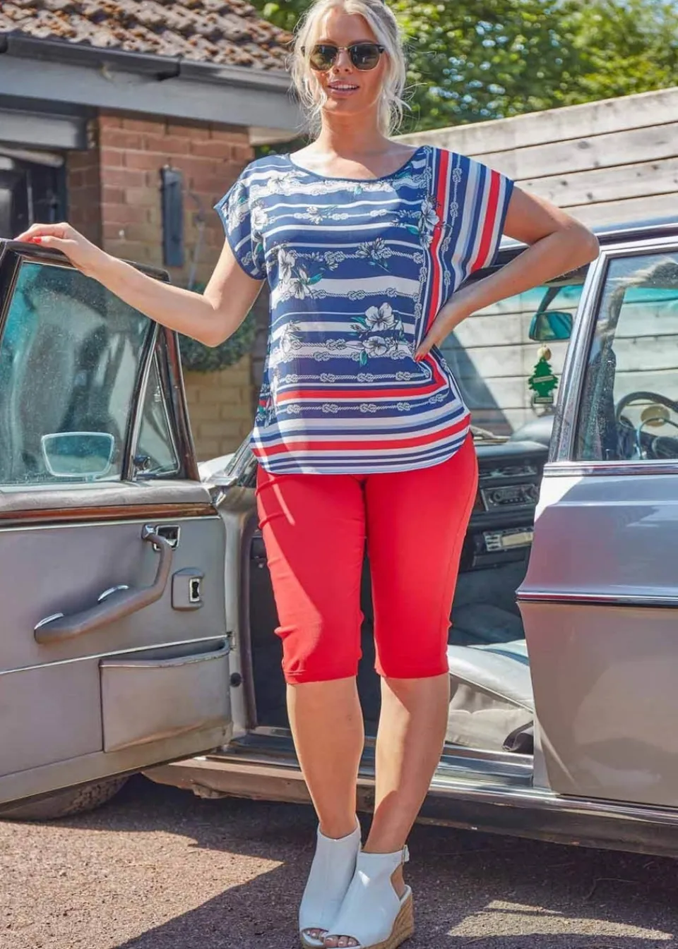 Shorts>Roman Elastic Waist Knee Length Stretch Shorts Red