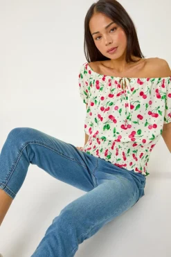 Tops><noscript><img width=