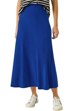 Skirts><noscript><img width=