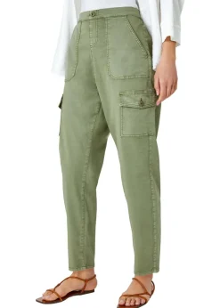 Trousers><noscript><img width=