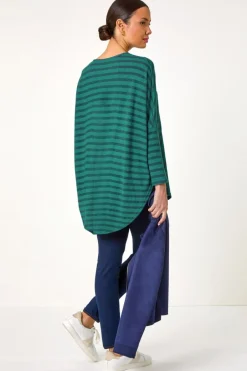 Tops><noscript><img width=