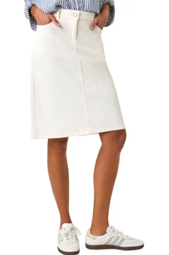 Skirts><noscript><img width=