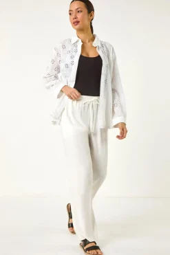 Trousers><noscript><img width=