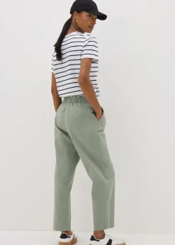 Trousers><noscript><img width=
