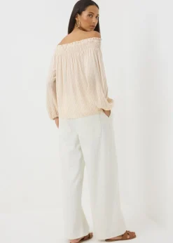 Tops><noscript><img width=