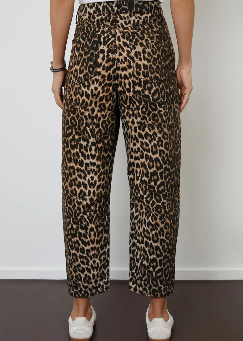 Jeans & Jeggings>Threadbare Brown Leopard Print Barrel Leg Denim Jeans