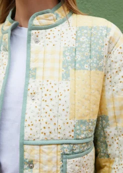 Coats & Jackets><noscript><img width=