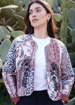 Coats & Jackets><noscript><img width=