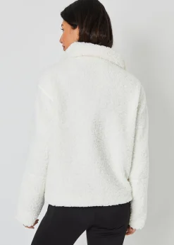 Coats & Jackets><noscript><img width=