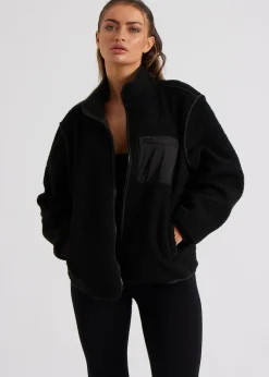 Coats & Jackets><noscript><img width=
