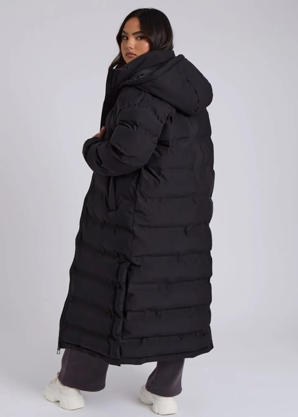Coats & Jackets>Urban Bliss Black Seamless Maxi Puffer Coat