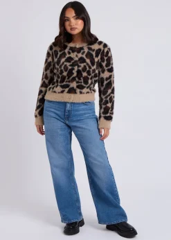 Knitwear><noscript><img width=