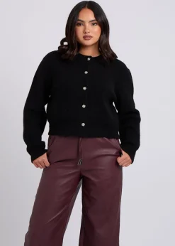 Trousers><noscript><img width=