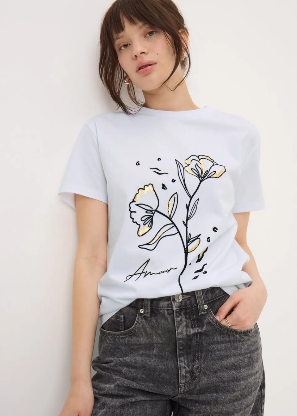 T-Shirts>Papaya White Flower Amour T-Shirt