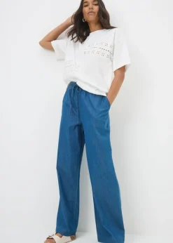 T-Shirts><noscript><img width=