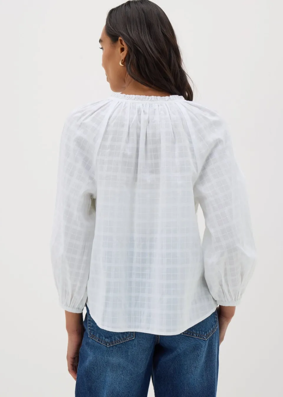 Tops>Papaya White Textured Tie Neck Blouse