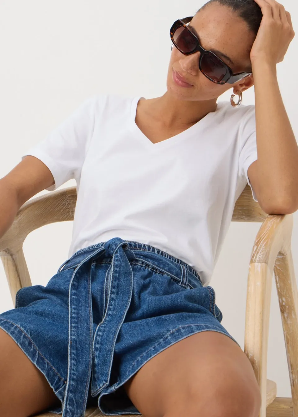 T-Shirts>Papaya White V-Neck Regular Fit T-Shirt