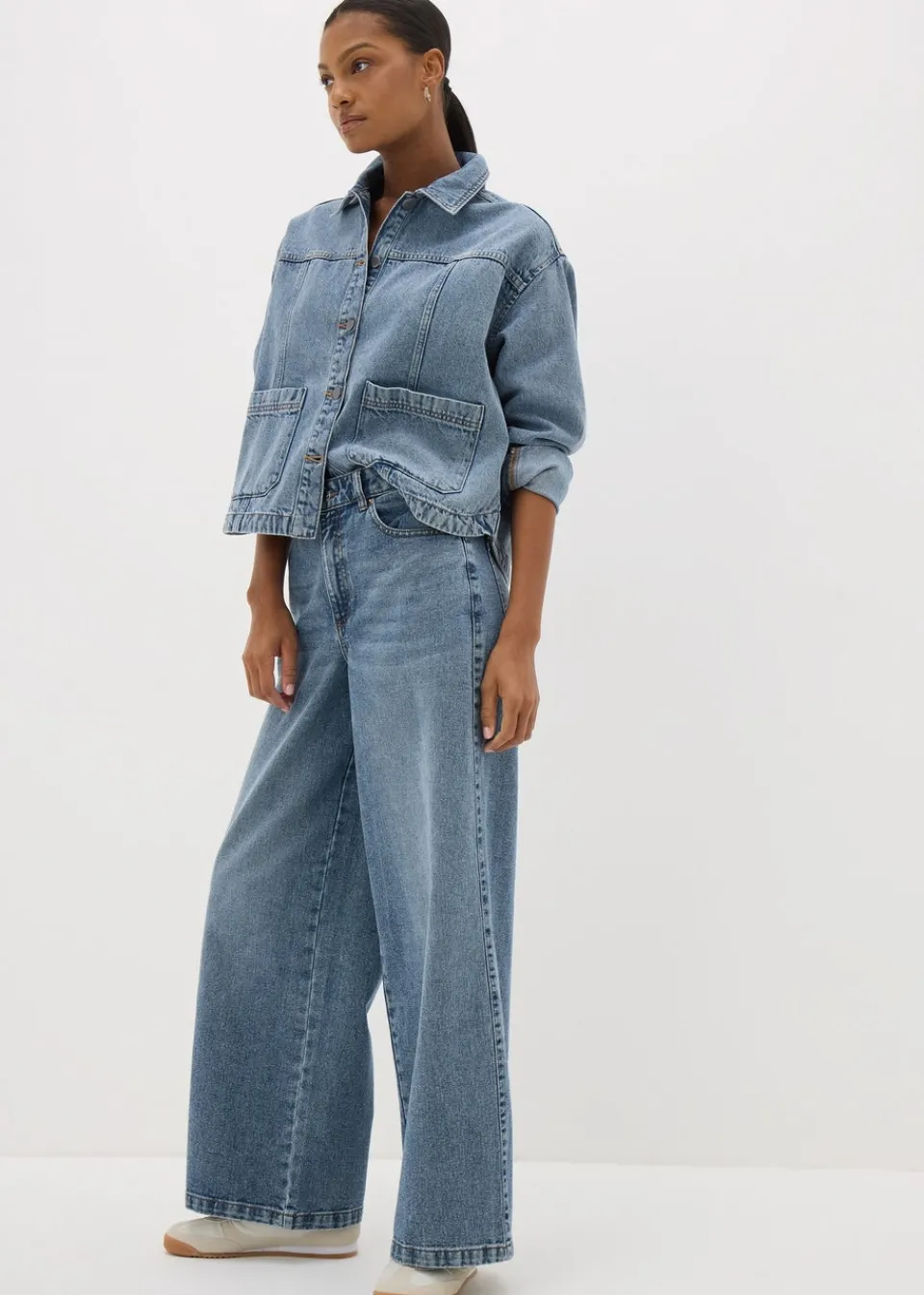 Jeans & Jeggings>Papaya Denim Wide leg mid blue jeans