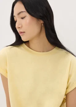 T-Shirts>Papaya Yellow Regular Short Sleeve T-Shirt