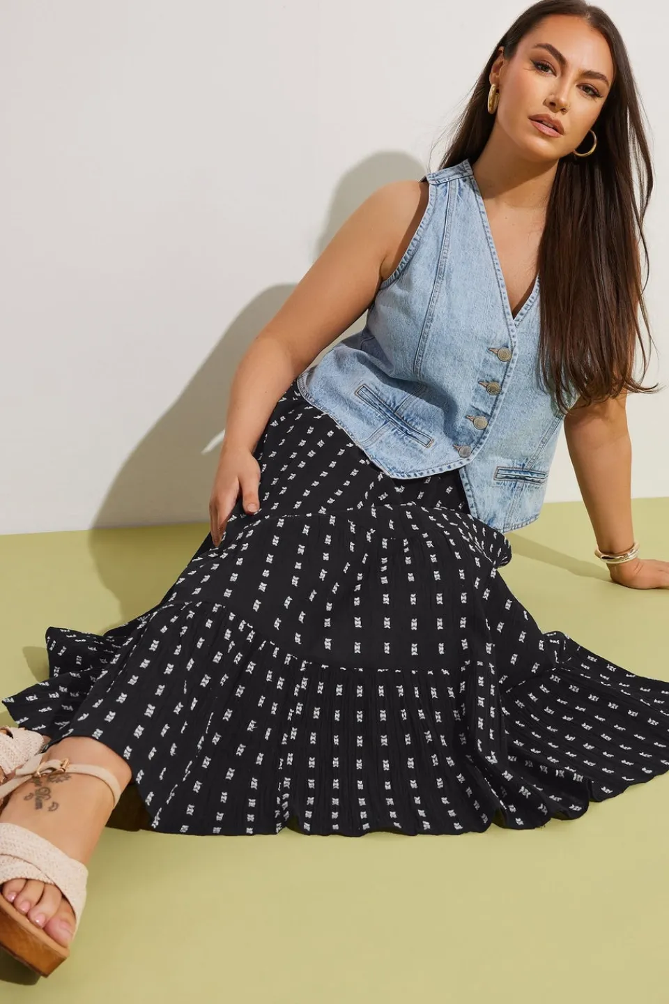 Skirts>YOURS Curve Black & White Dobby Tiered Maxi Skirt