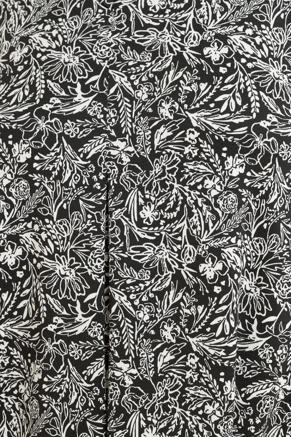 Tops>YOURS Curve Black & White Floral Pleat Front Vest Top