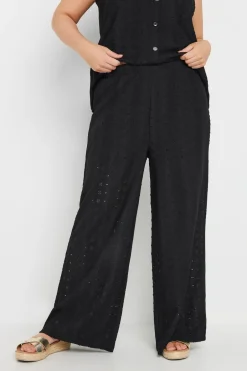 Trousers><noscript><img width=