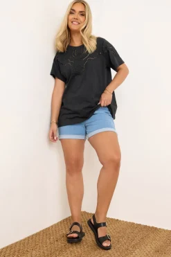 T-Shirts><noscript><img width=
