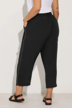 Trousers><noscript><img width=