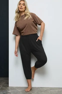 Trousers><noscript><img width=