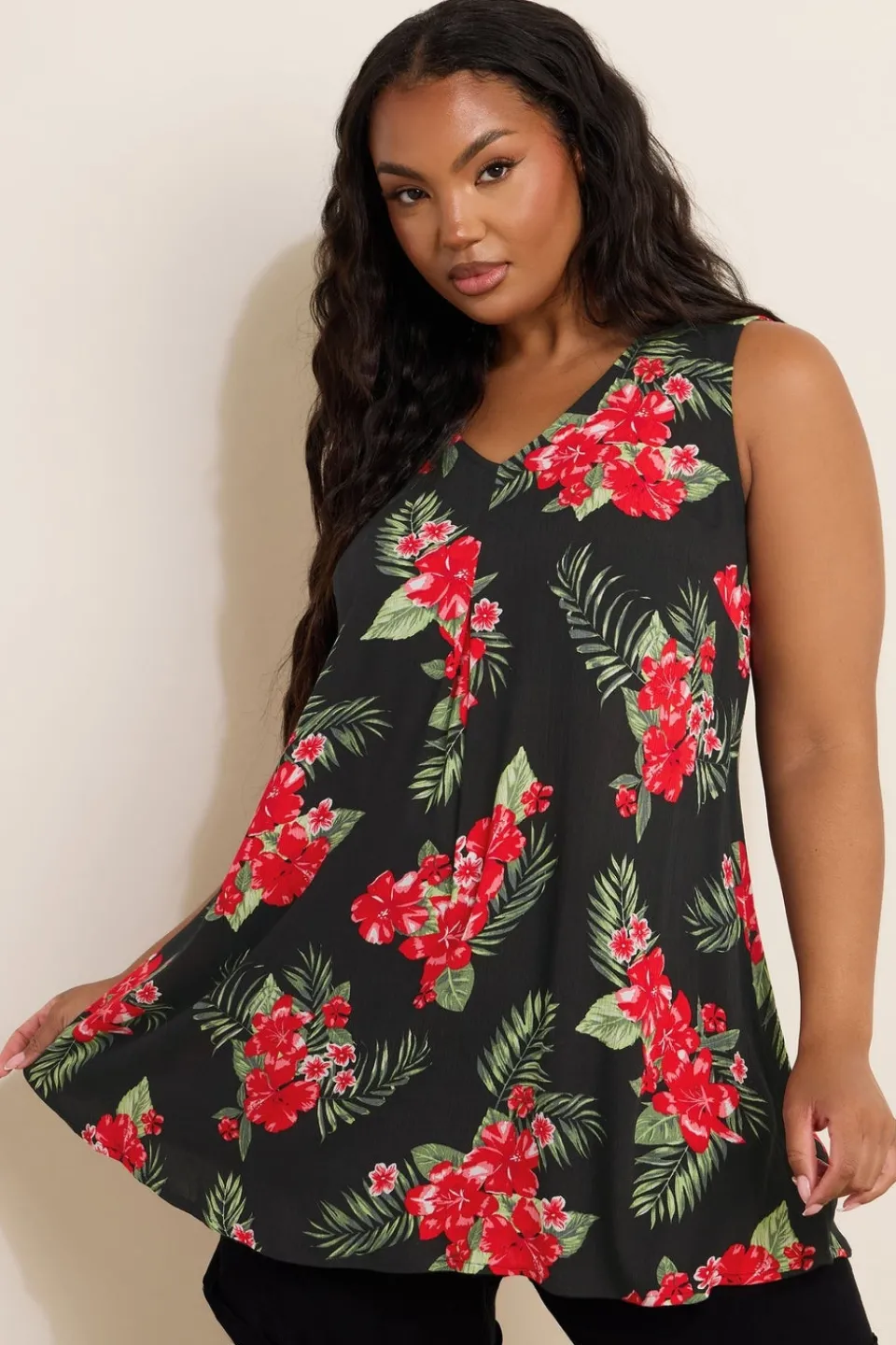 Tops>YOURS Curve Black Floral Print Pleat Front Vest Top