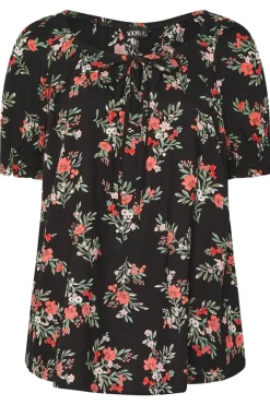 T-Shirts><noscript><img width=