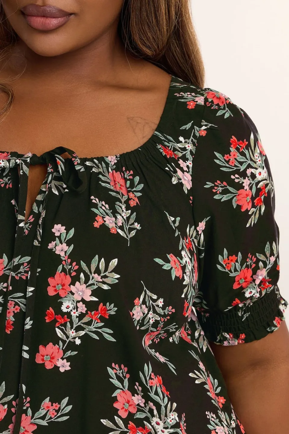 T-Shirts>YOURS Curve Black Floral Print Tie Front Top