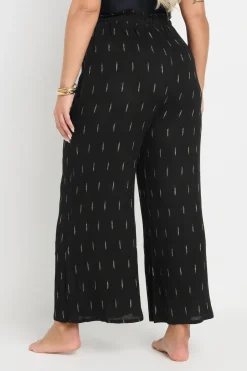 Trousers><noscript><img width=