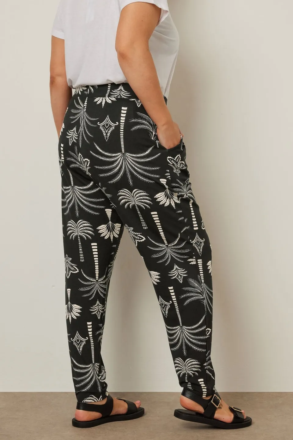 Trousers>YOURS Curve Black Palm Print Harem Trousers