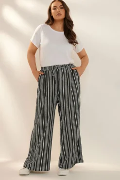 Trousers><noscript><img width=