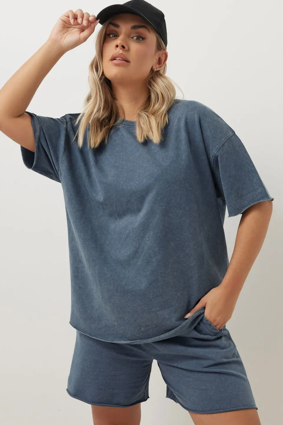 T-Shirts>YOURS Curve Blue Acid Wash Oversized Sweat T-Shirt