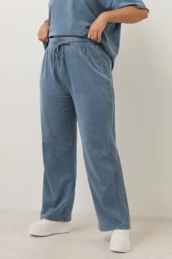 Trousers><noscript><img width=