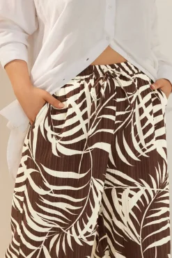Trousers><noscript><img width=