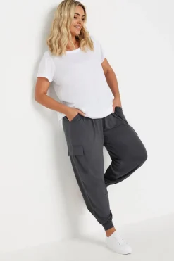 Trousers><noscript><img width=