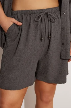 Shorts><noscript><img width=