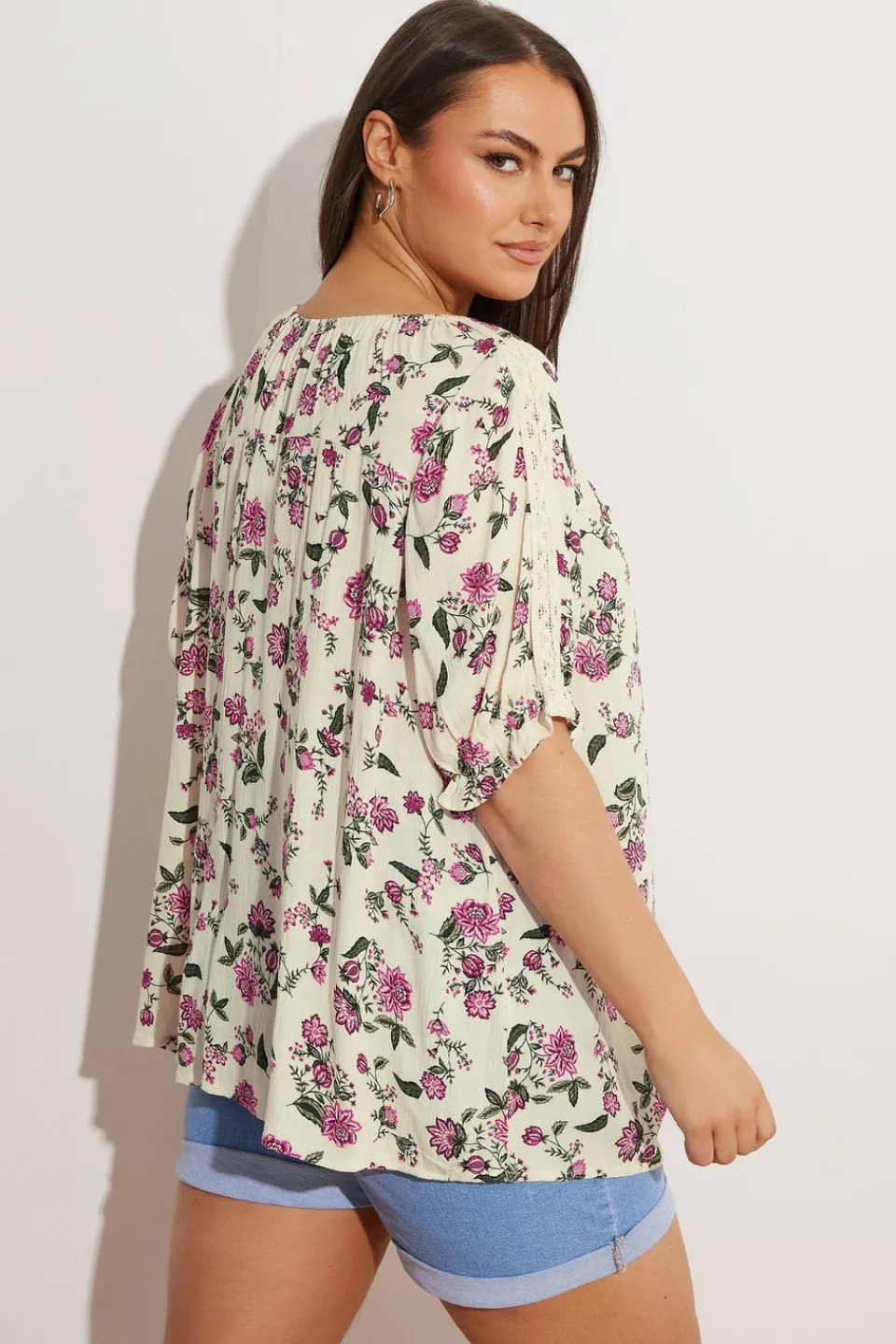 T-Shirts>YOURS Curve Cream Crochet Detail Tie Front Top