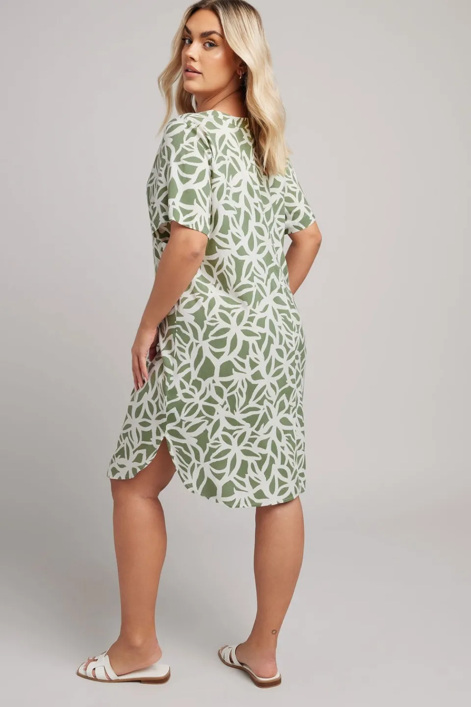Dresses>YOURS Curve Green Abstract Tunic Mini Dress