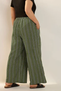 Trousers><noscript><img width=